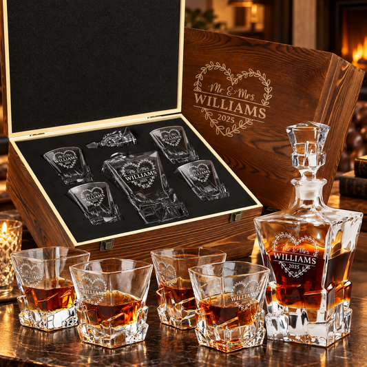 Family Gift – Rocks Decanter Set with 4 Glasses & Wooden Box – image 01