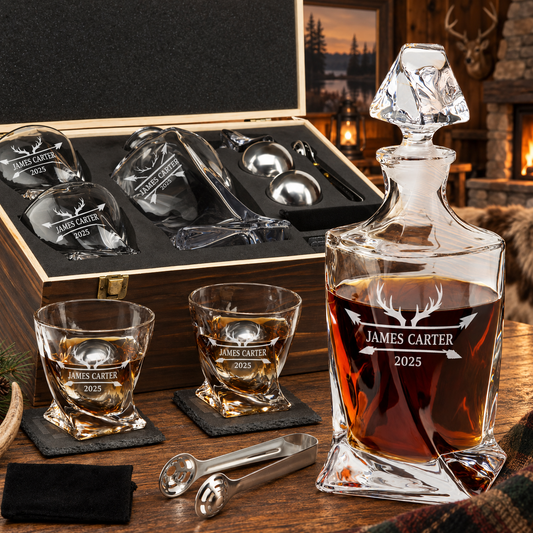 Gift for Hunters – Twisted Decanter Set with 2 Glasses, 2 Whiskey Balls & Wooden Box – image 01