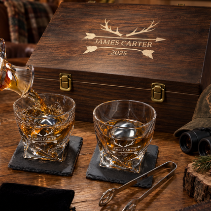 Gift for Hunters – Twisted Decanter Set with 2 Glasses, 2 Whiskey Balls & Wooden Box – image 04